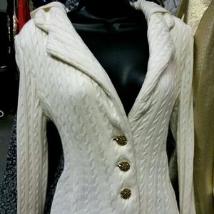 Super cute sweater hoodie